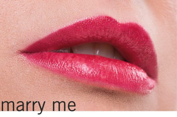 Barra de labios rojo Marry Me